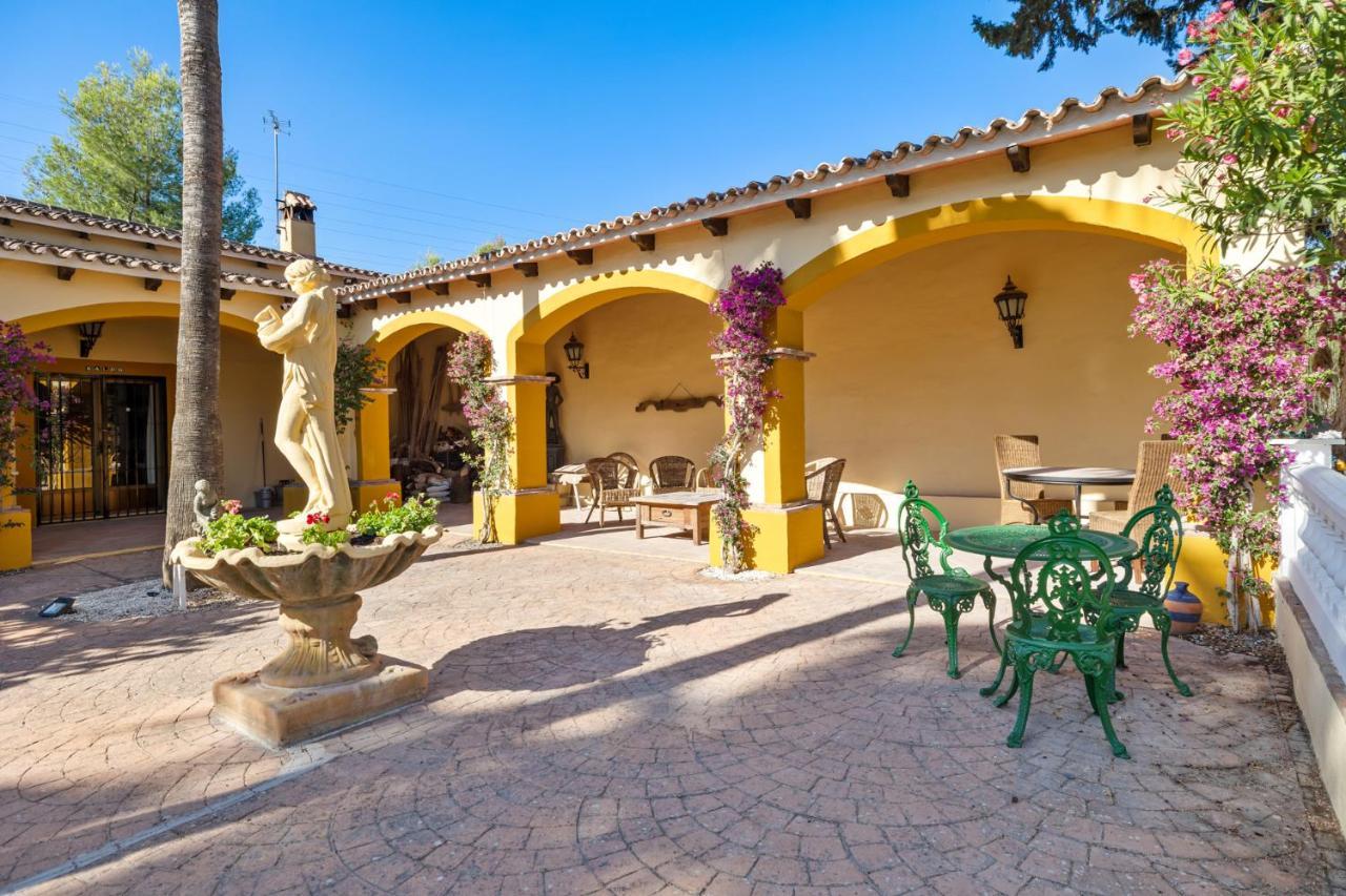 Hacienda De La Siesta Villa Coin Bagian luar foto