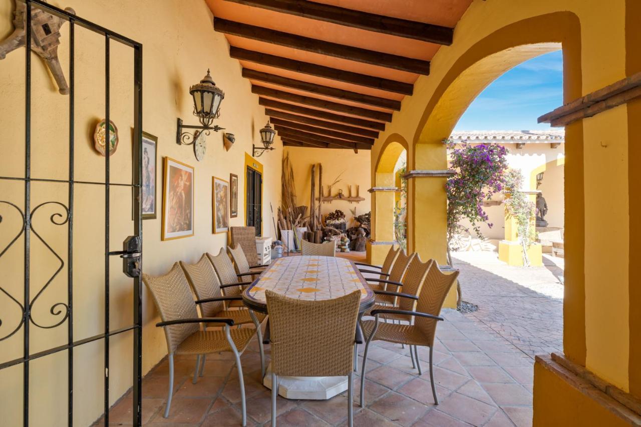 Hacienda De La Siesta Villa Coin Bagian luar foto